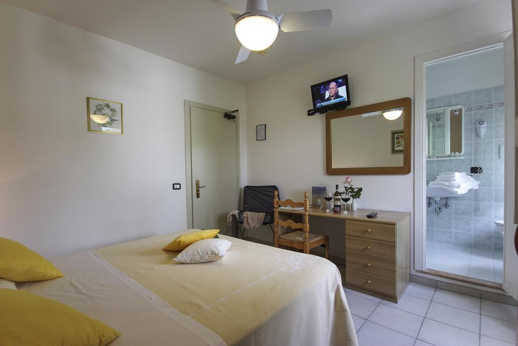 Hotel Miramare Forte dei Marmi Zimmer foto