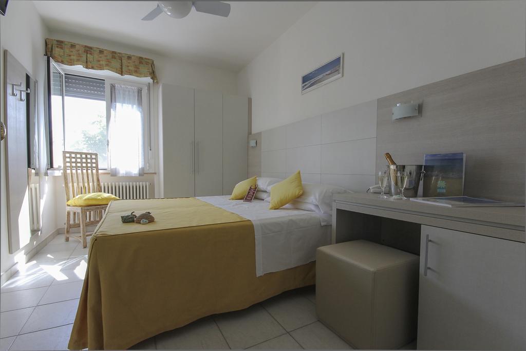 Hotel Miramare Forte dei Marmi Zimmer foto